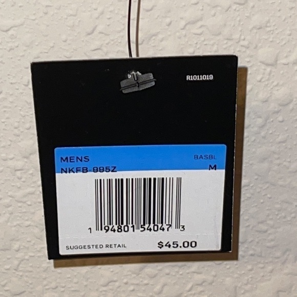 - NWT New York Yankees Blanket / Top has solid separate - Picture 16 of 17